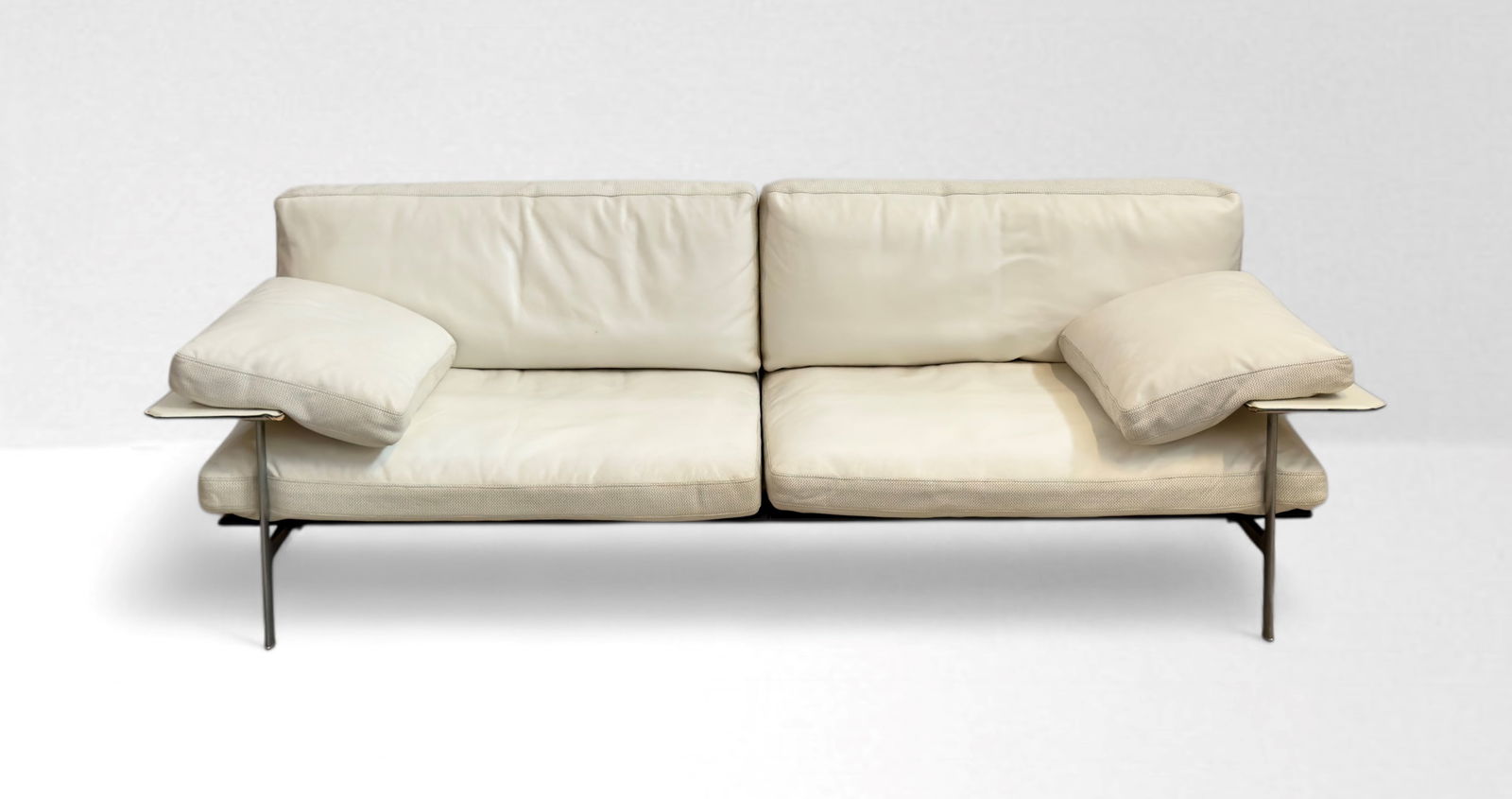 Antonio Citterio - Paolo Nava , Diesis B&B Sofa (1 of 2)