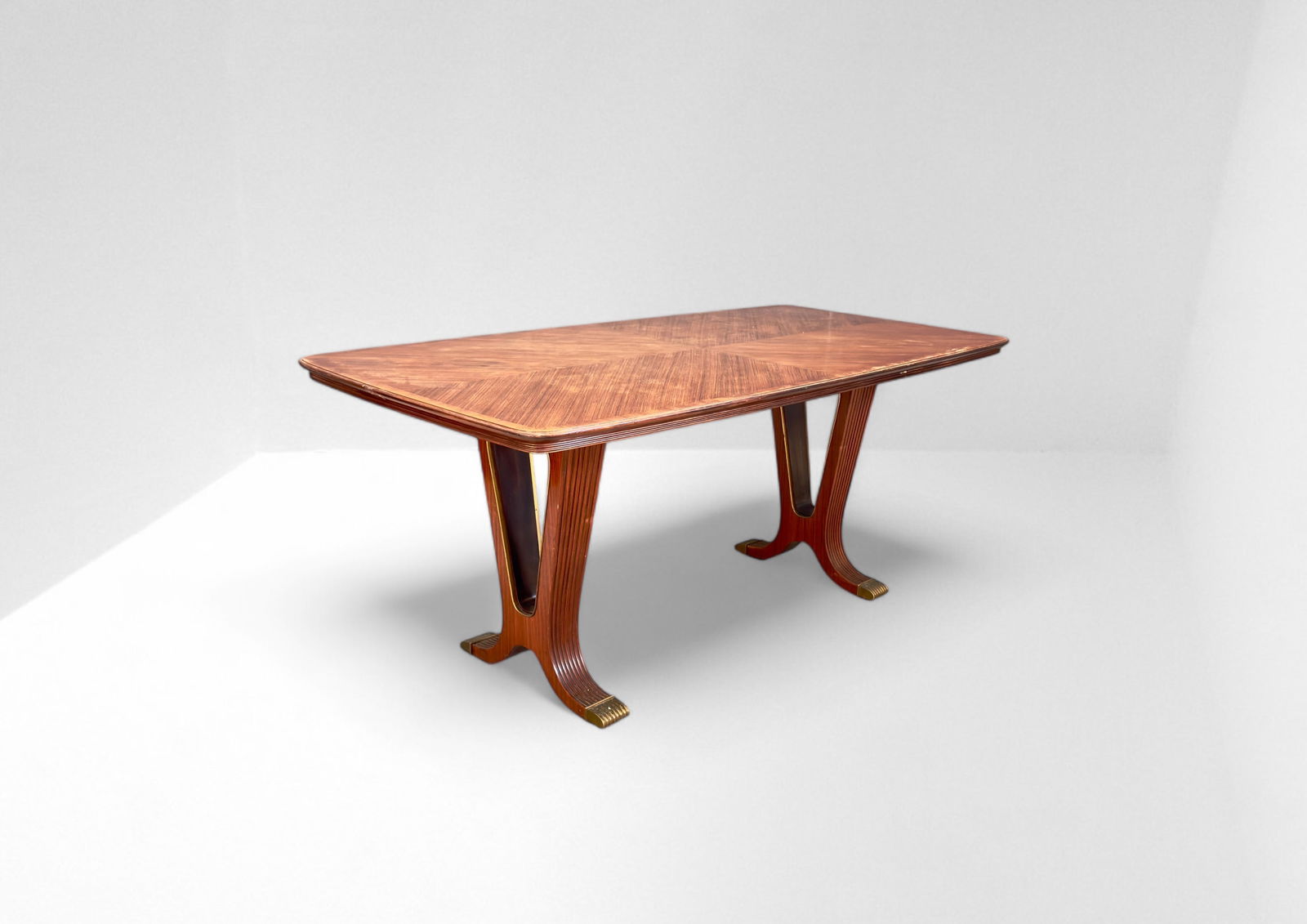 Manifattura Italiana Dining table (1 of 1)