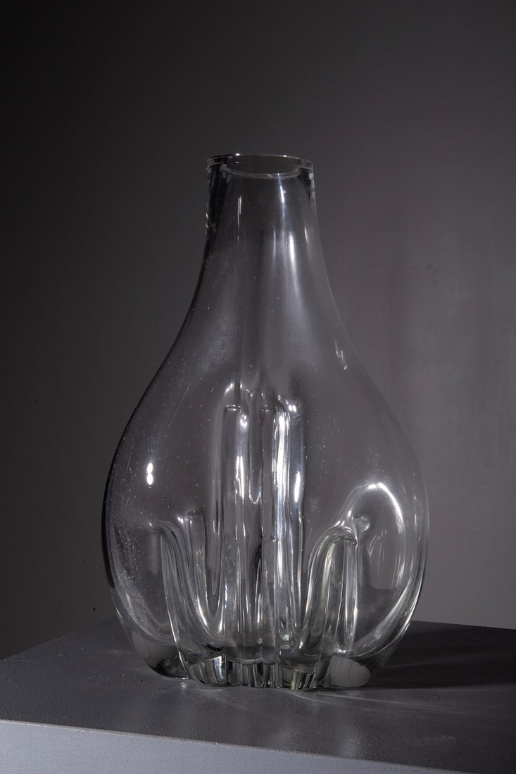 Toni Zuccheri Glass vase (1 of 2)