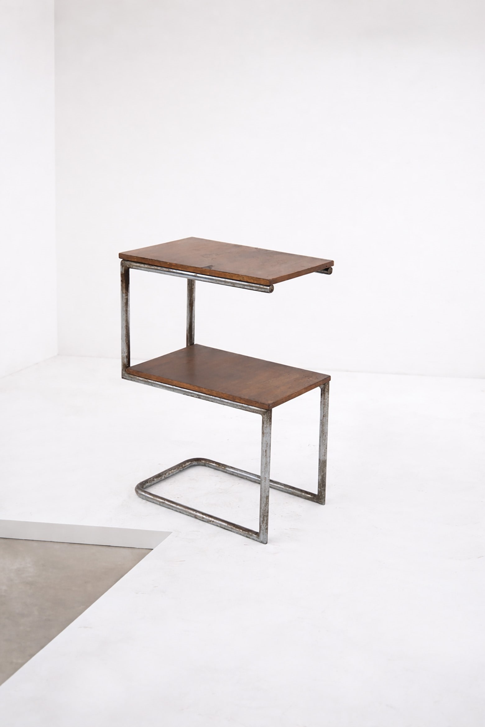 Gabriele Mucchi Etagere (1 of 2)