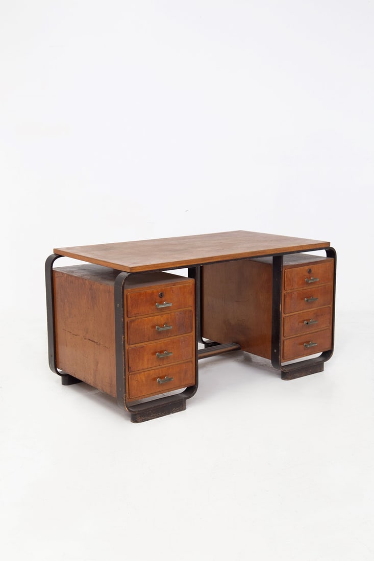 Giuseppe Pagano Desk (1 of 1)