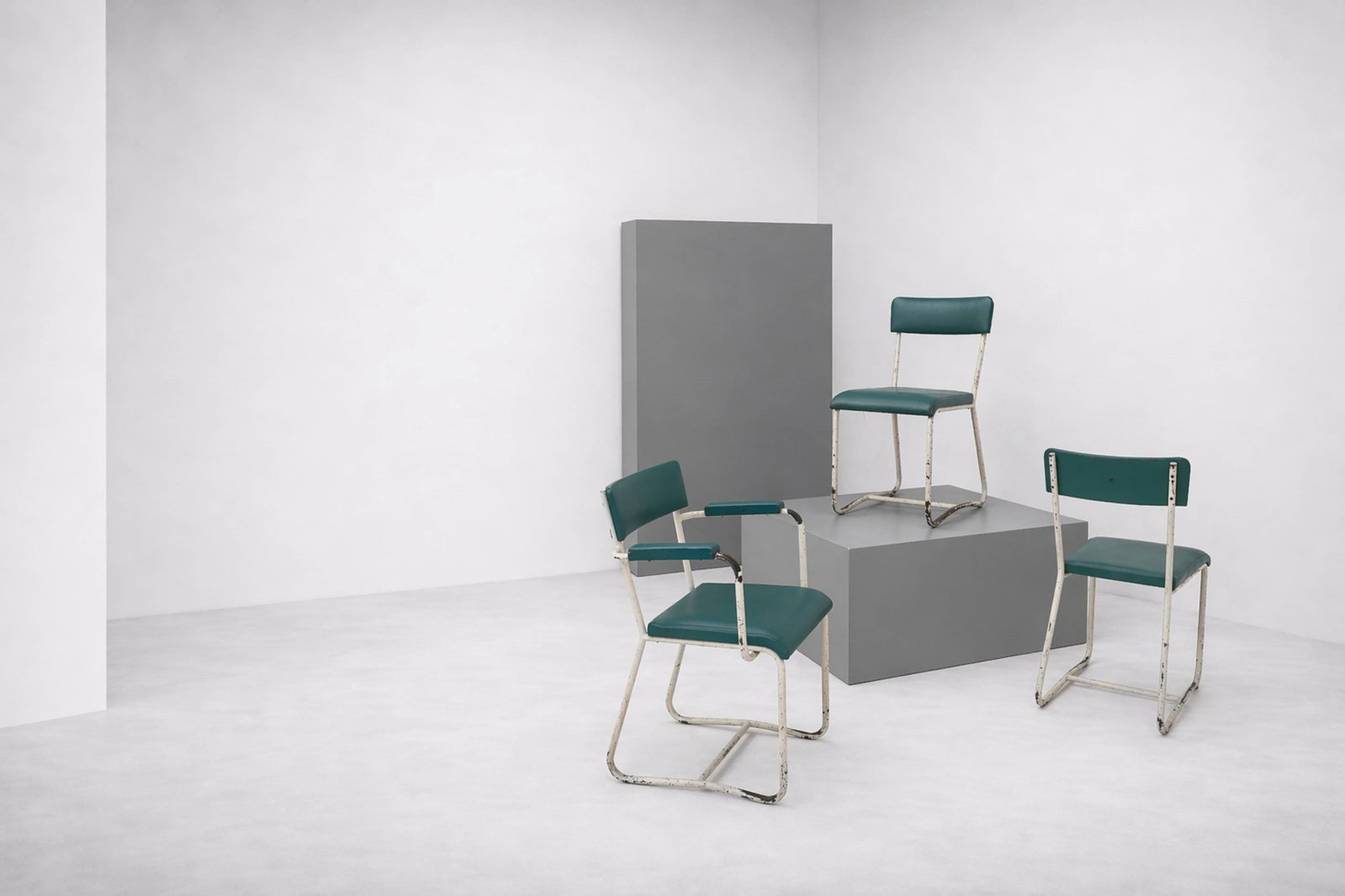 Gio Ponti Set of three chairs attr, (1 of 1)