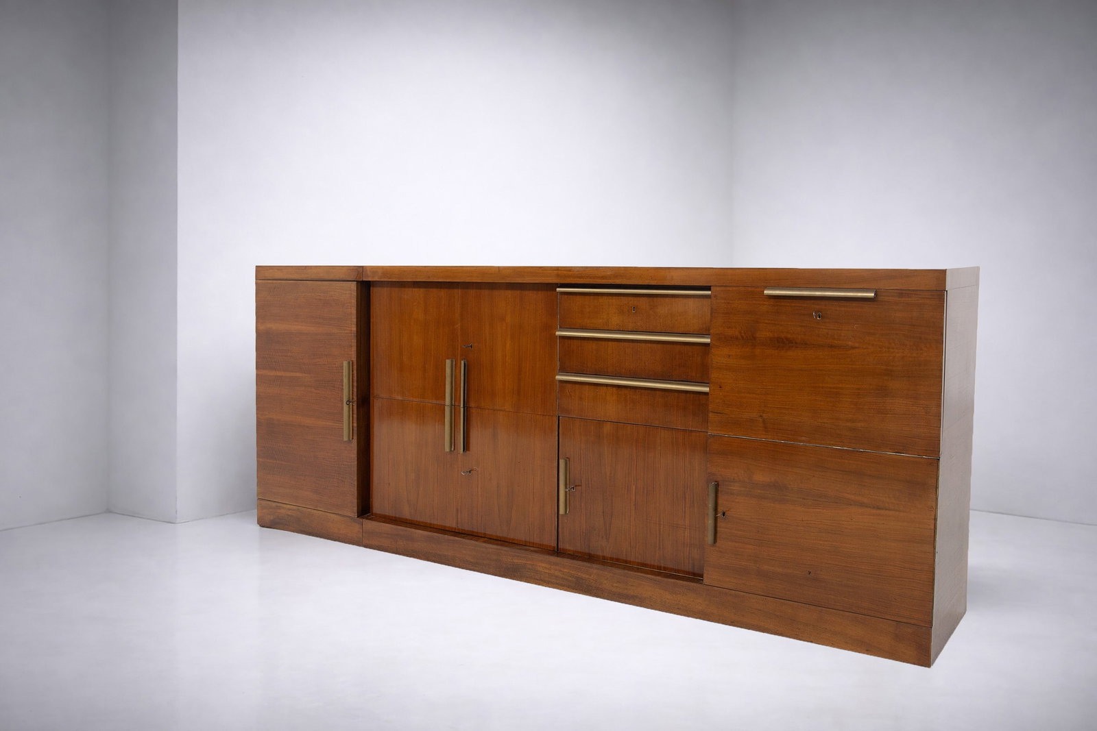 Giuseppe Terragni Living room sideboard (1 of 3)