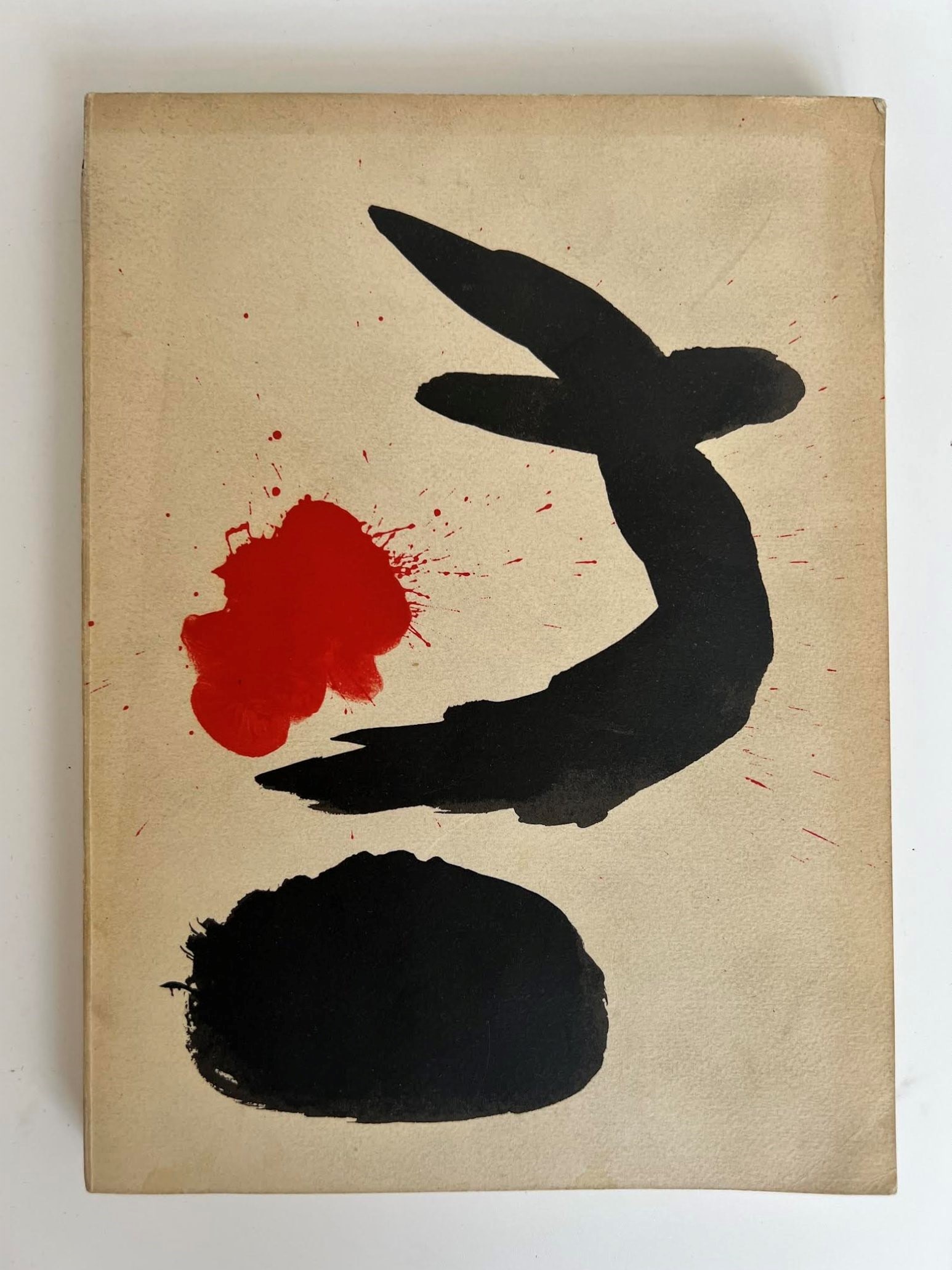 Joan Miro, Musee National d'Art Moderne Paris Juin: Joan Miro', Musee National d'Art Moderne, Paris, June?November 1962, signed Miro' in pastel. Paperback edition in excellent condition, cover slightly yellowed, text in French with eight color