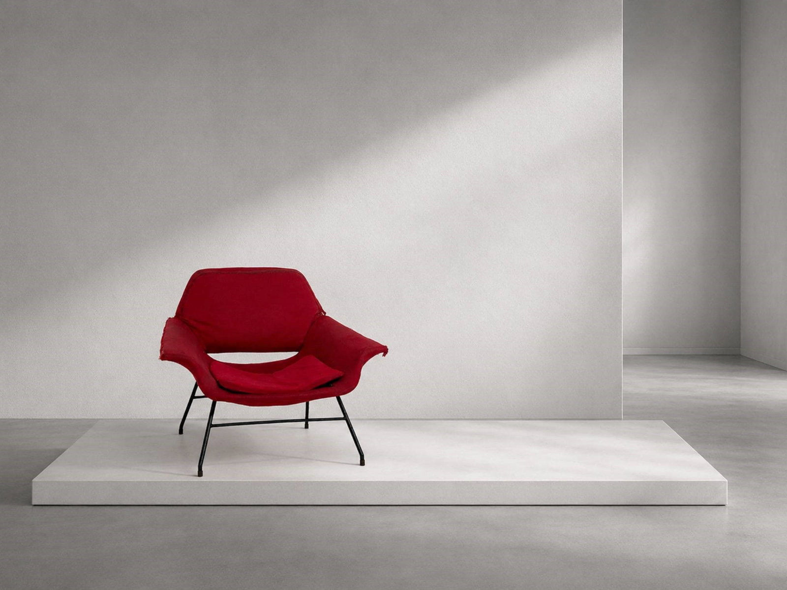 Augusto Bozzi Armchairs: Height 70 cm, width 81 cm, depth 72 cm1950s Augusto Bozzi armchair. Original fabric