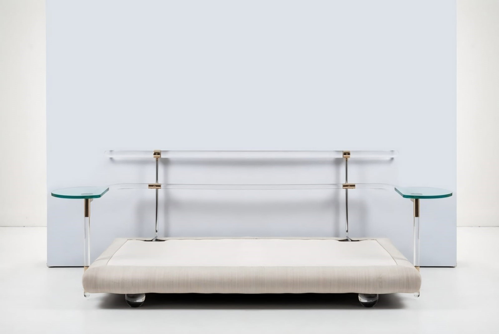 FRANCESCO MERCADANTE Nicoletti Sofa: Height: 85 cm, Width: 205 cm, Depth: 85 cmManufactured by Nicoletti, Italy, ca. 1990. Two-seater sofa with a frame made of a combination of metal, wood, clear Plexiglas, and brass. Spherical Plexiglas