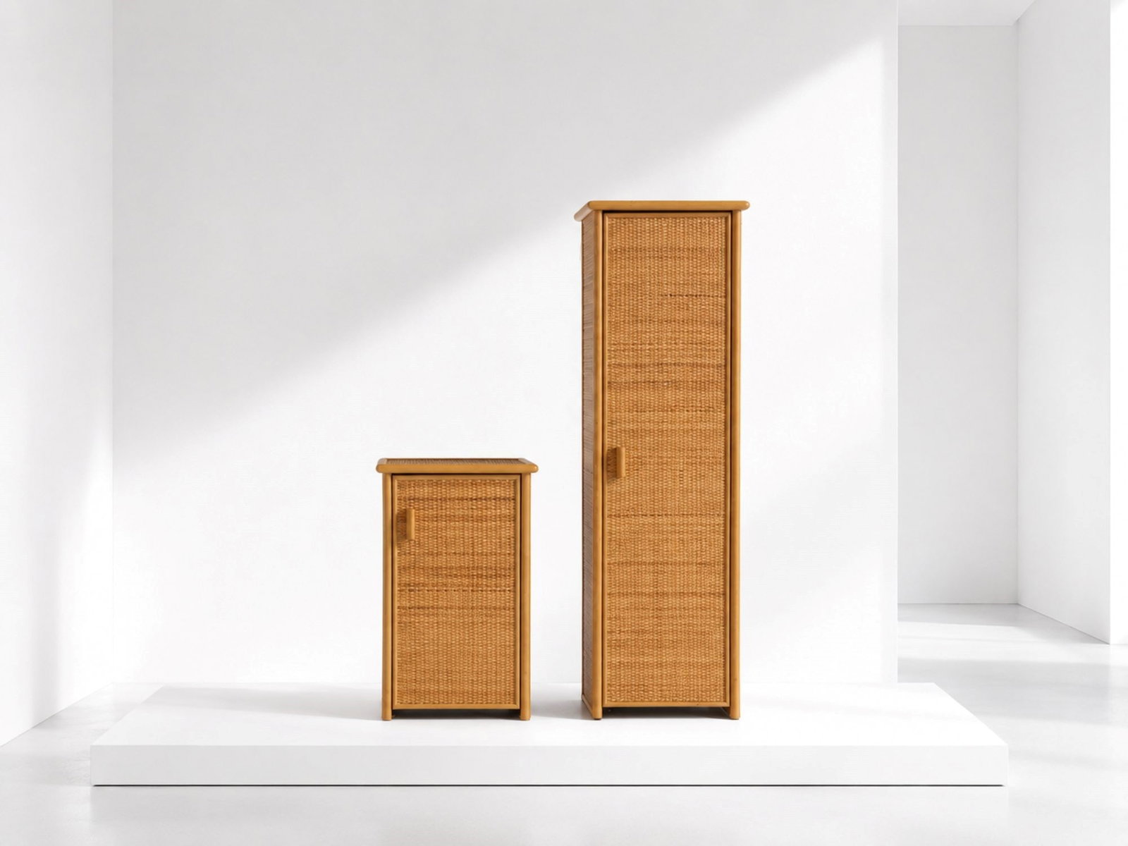 Manifattura Italiana Pair of storage furniture: Pair of 1970s Italian-made bamboo and rattan storage furniture.