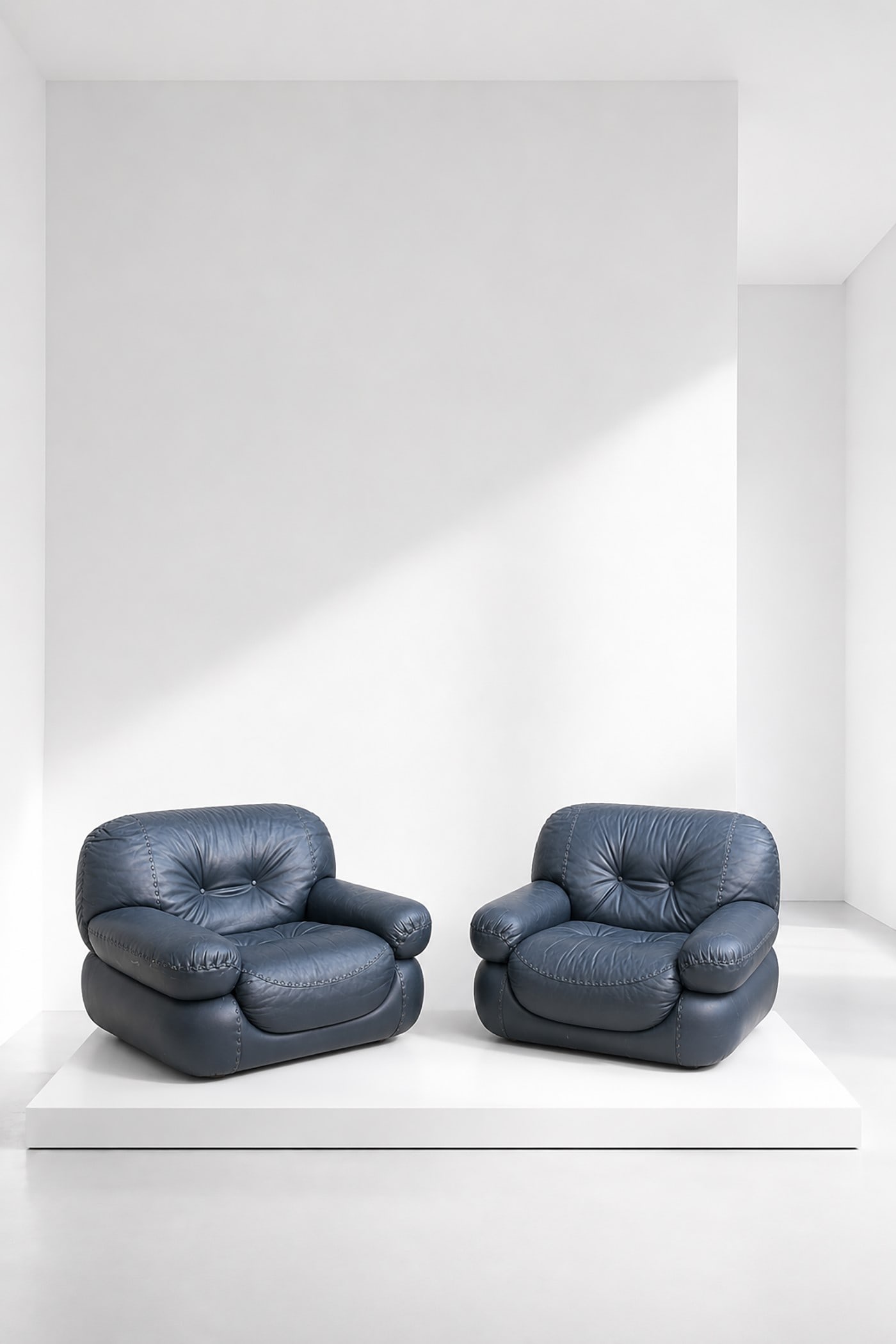 Mobil Girgi Sapporo Pair of armchairs (1 of 1)