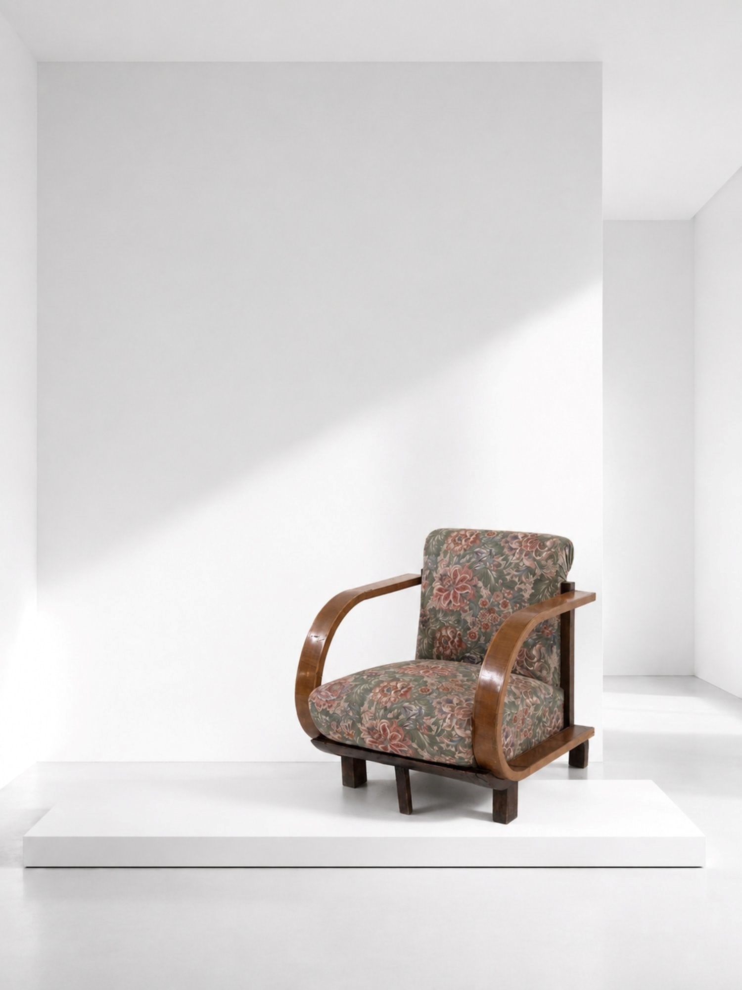 Luigi Vietti Armchair (Attr.) (1 of 3)
