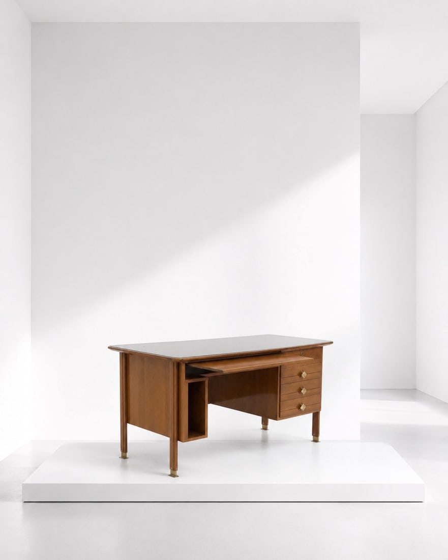 Manifattura Italiana Desk: Height: 76 cm Width: 150,5cm Depth: 76Italian desk is made of walnut wood, but the top is covered with glass plate that gives it the most sober and elegant look. The desk has four drawers. The