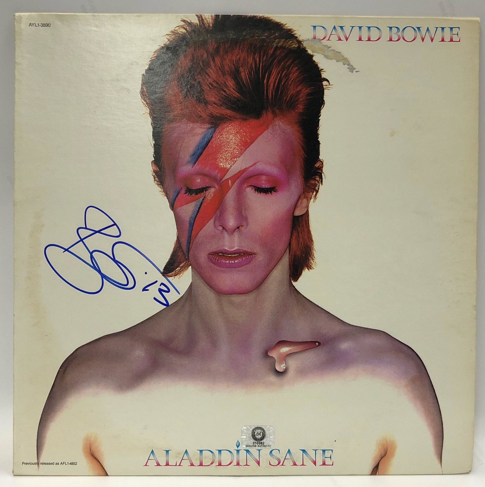 Signed David Bowie "Aladdin Sane" Album (1 of 1)