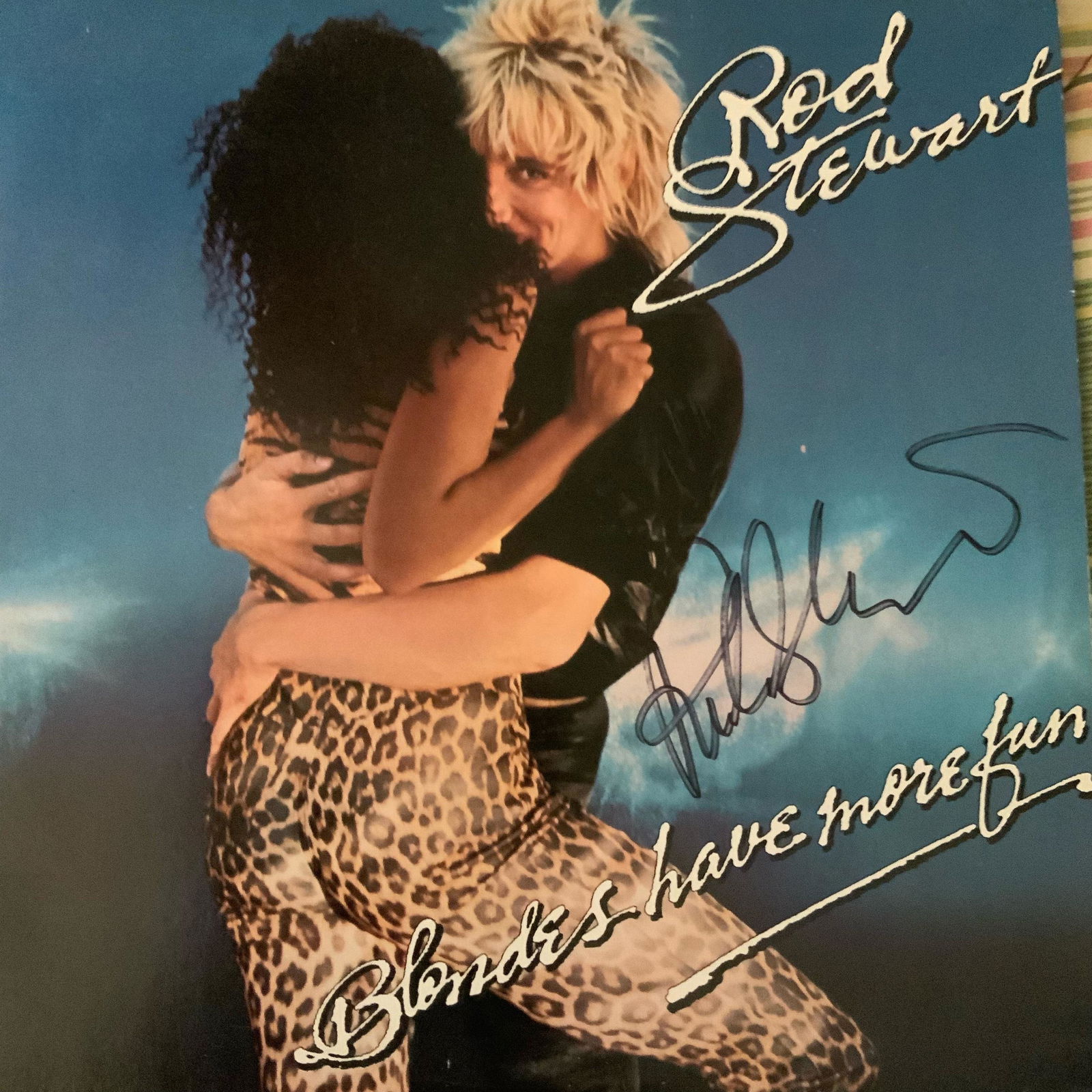 Signed Rod Stewart Blondes Have More Fun Album (1 of 1)