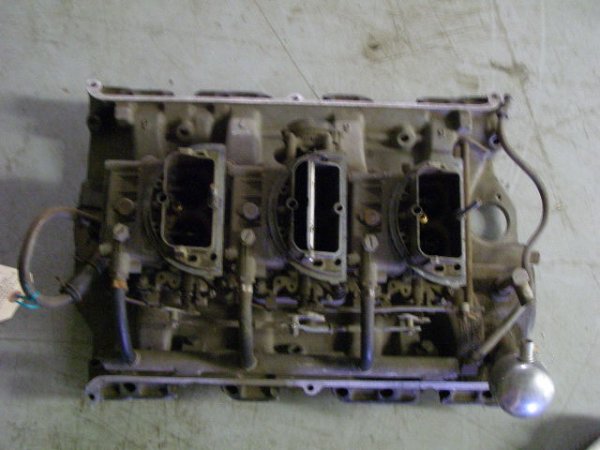 Ford 390 Tri-Power Set Up. - 3