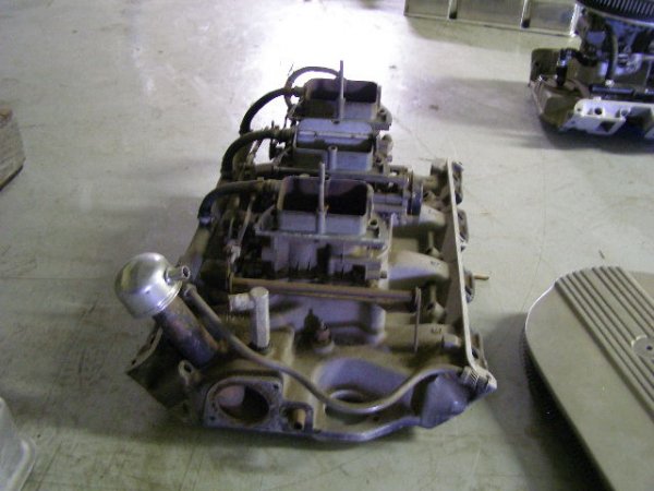 Ford 390 Tri-Power Set Up. - 4