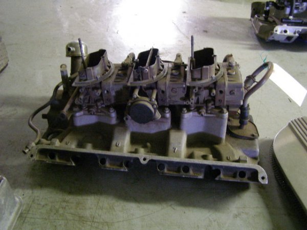Ford 390 Tri-Power Set Up. - 5
