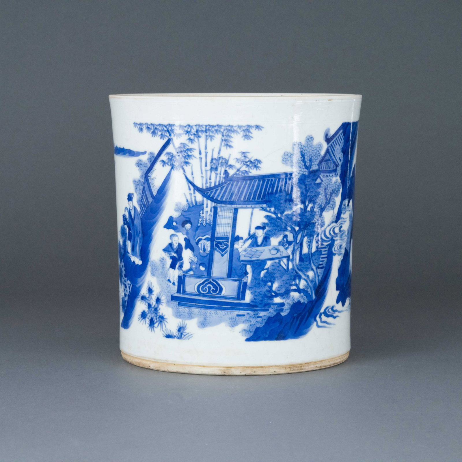 MING BLUE & WHITE ARCHITECTURAL LANDSCAPE BRUSH POT: Dimensions: Height: 8.125 inch x Width/Diameter: 7.75 inch x Length/Depth: 7.75 inch Dimensions in Centimeter: 20.6 cm x 19.7 cm x 19.7 cm Chinese Ming Dynasty blue & white architectural landscape por