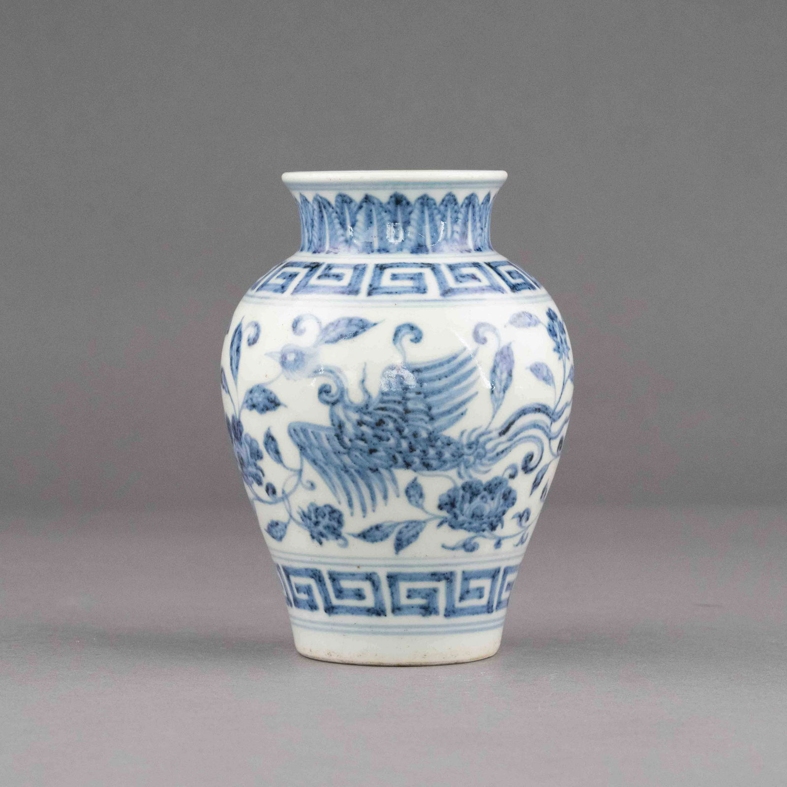 XUANDE BLUE AND WHITE PHOENIX VASE (1 of 11)