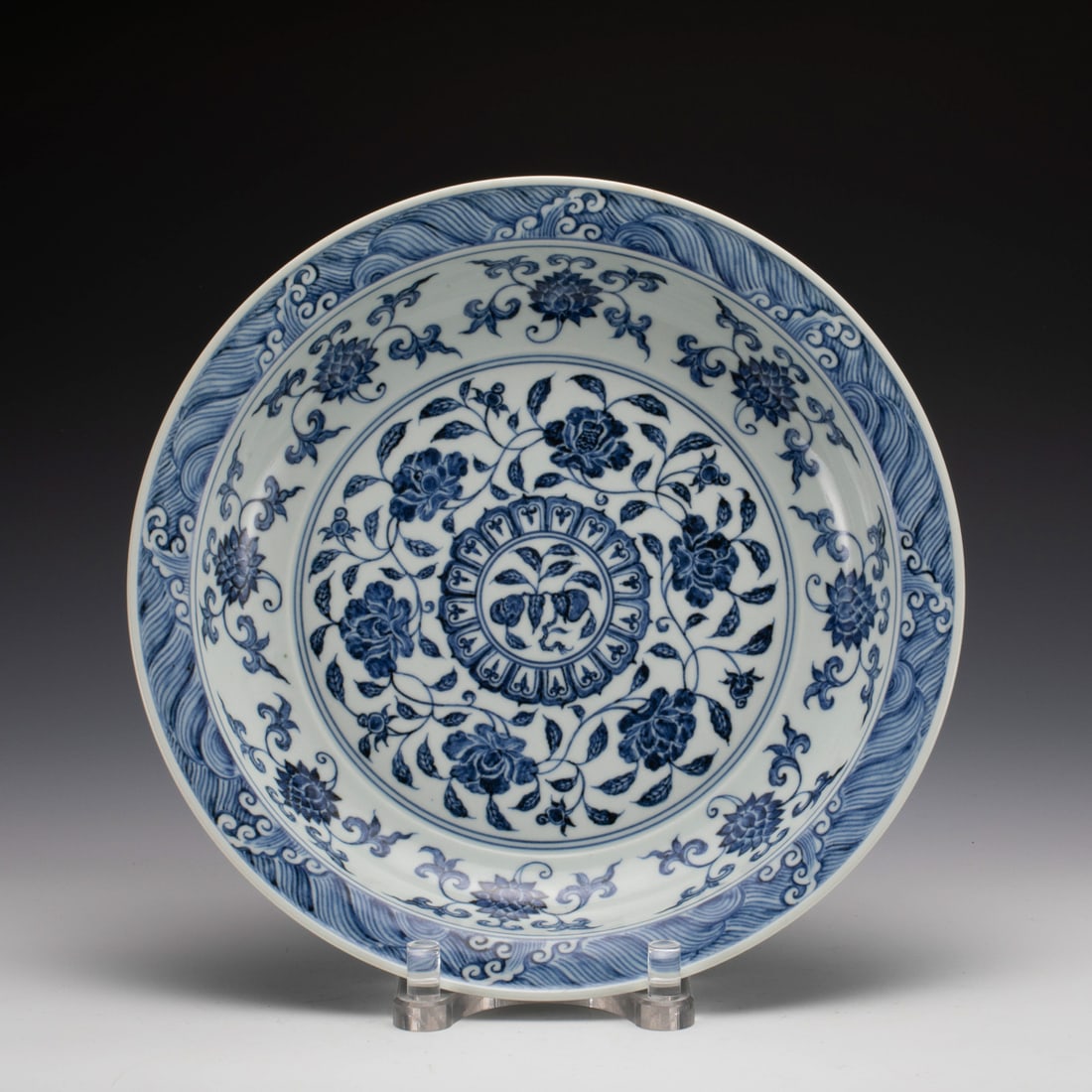 MING BLUE & WHITE PLATE (1 of 7)