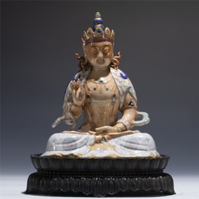QING FAMILLE ROSE BUDDHA STATUE