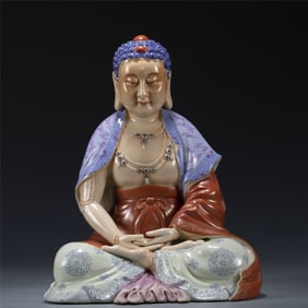 QING WUCAI BUDDHA STATUE