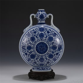 QING QIANLONG BLUE & WHITE MOON VASE