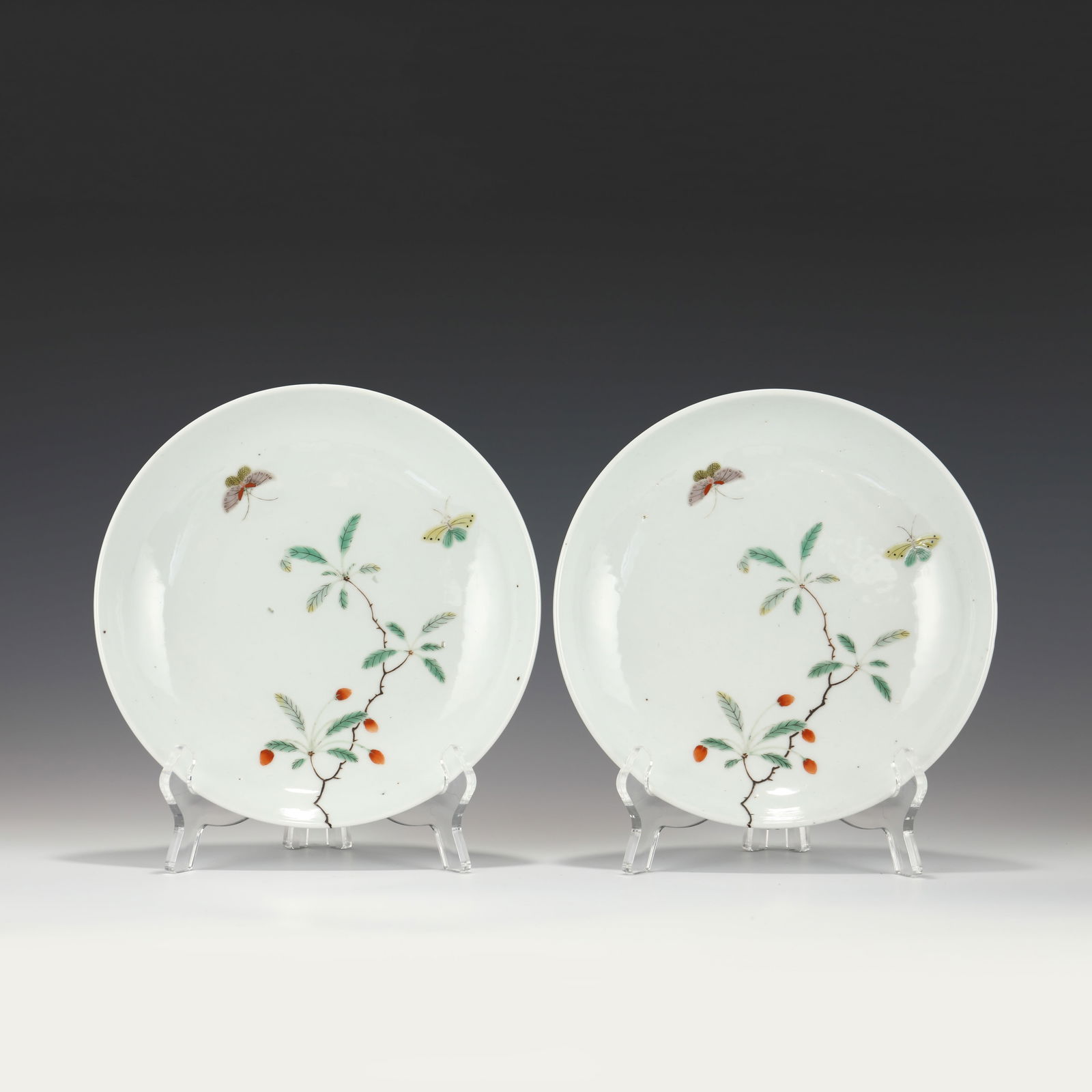 PAIR QING DAOGUANG FAMILLE ROSE PLATES (1 of 9)