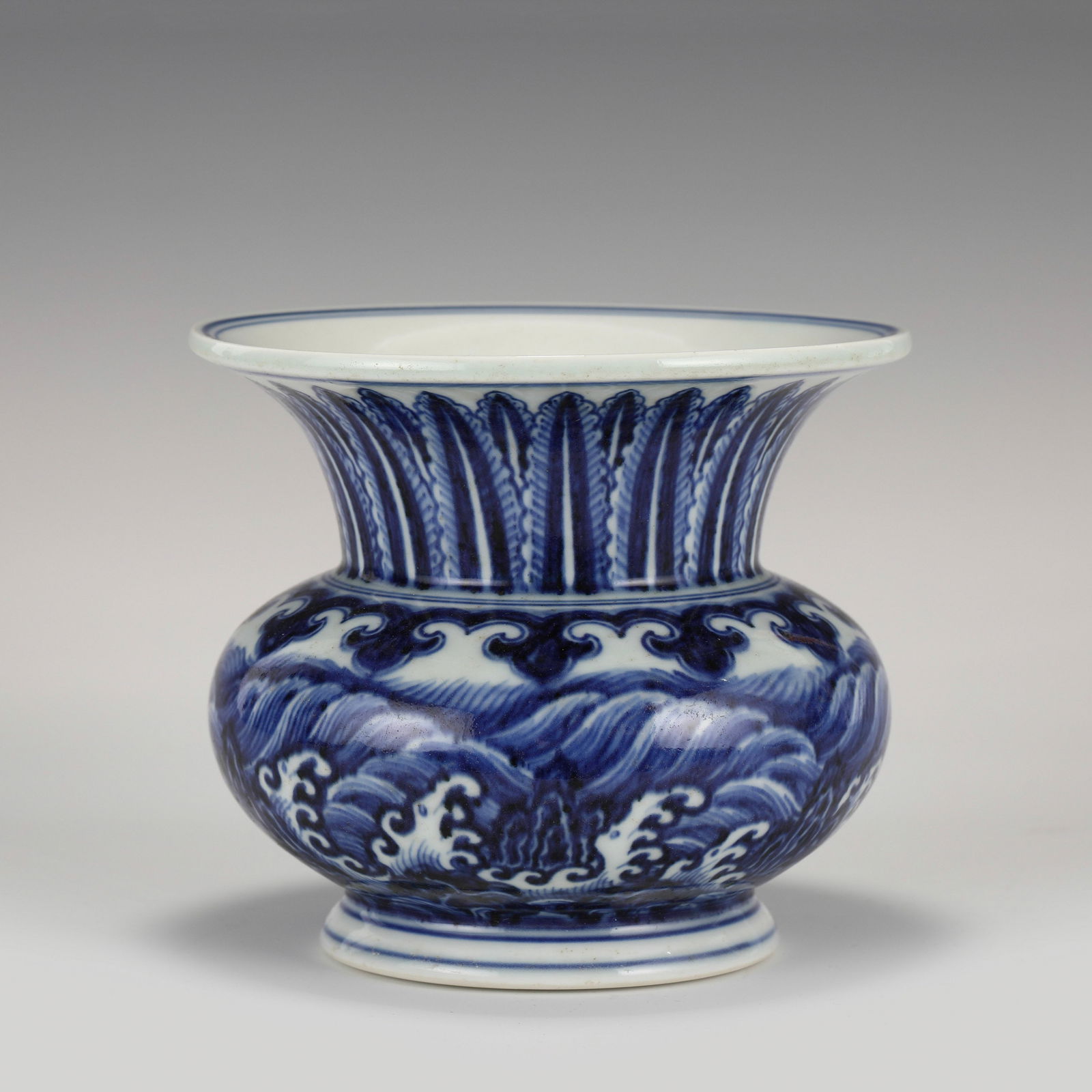 MING XUANDE BLUE & WHITE BUCKET (1 of 9)