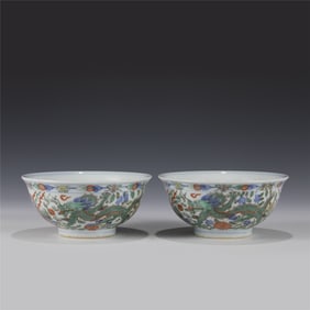 PIR OF QING YONGZHENG FAMILLE ROSE DRAGON BOWL