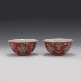 PAIR BAJIXIANG MOTI ON RUBY RED BOWLS