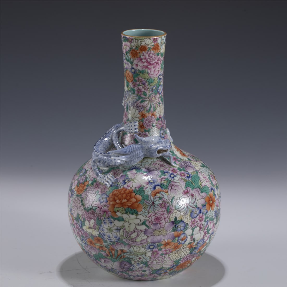 QIANLONG MILLE FLEUR VASE (1 of 7)