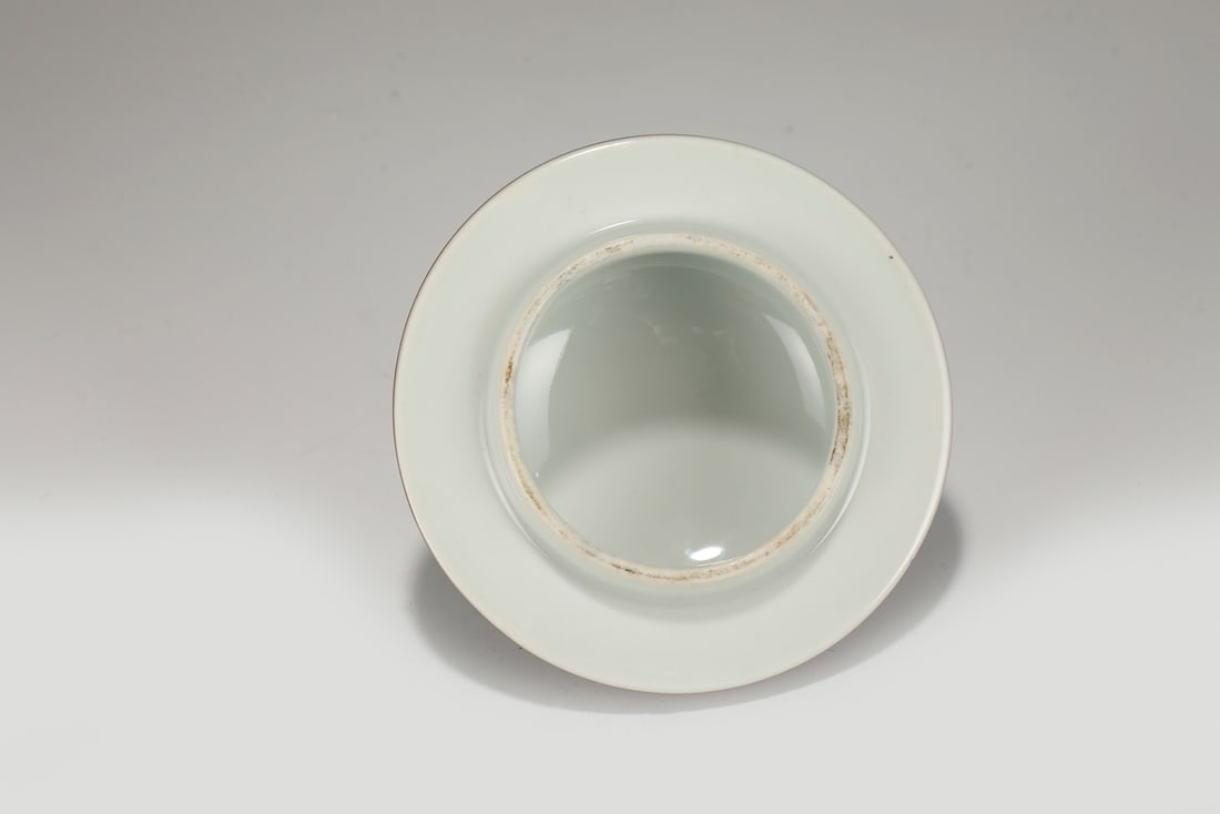 JIAQING FAMILLE ROSE LOTUS PORCELAIN LIDDED JARS - 10