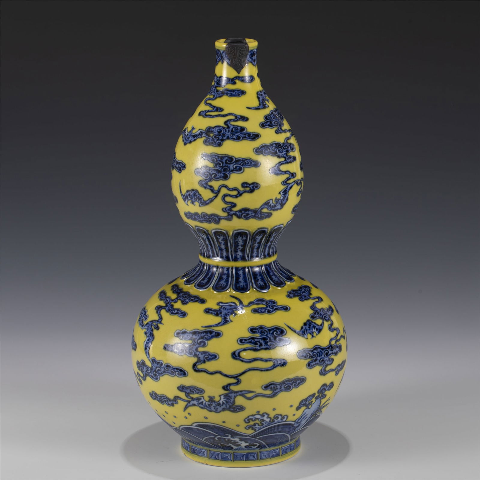 QING YELLOW GLAZE BLUE & WHITE GOURD VASE (1 of 6)