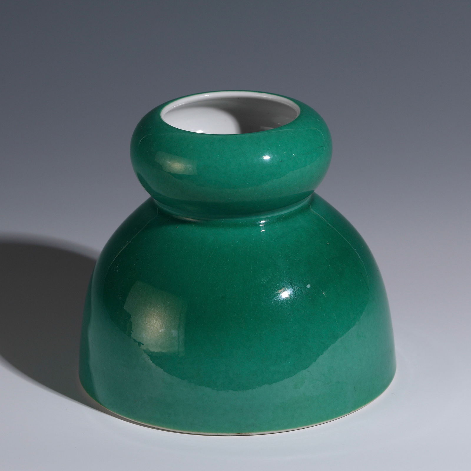 QING QIANLONG GREEN GLAZED WATERPOT (1 of 8)