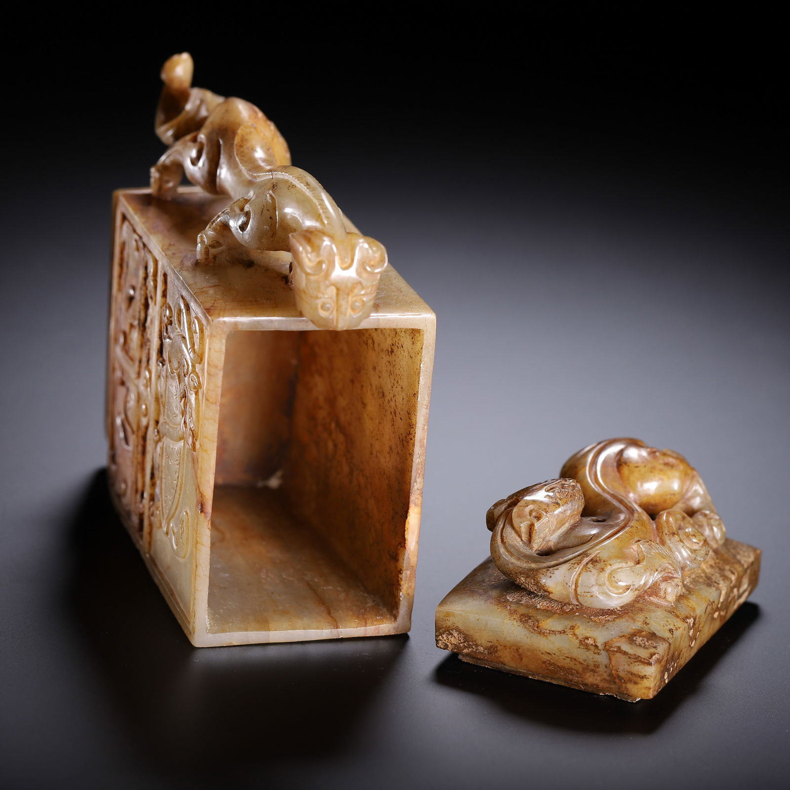 CHINESE ARCHAIC JADE DRAGON CUP - 8