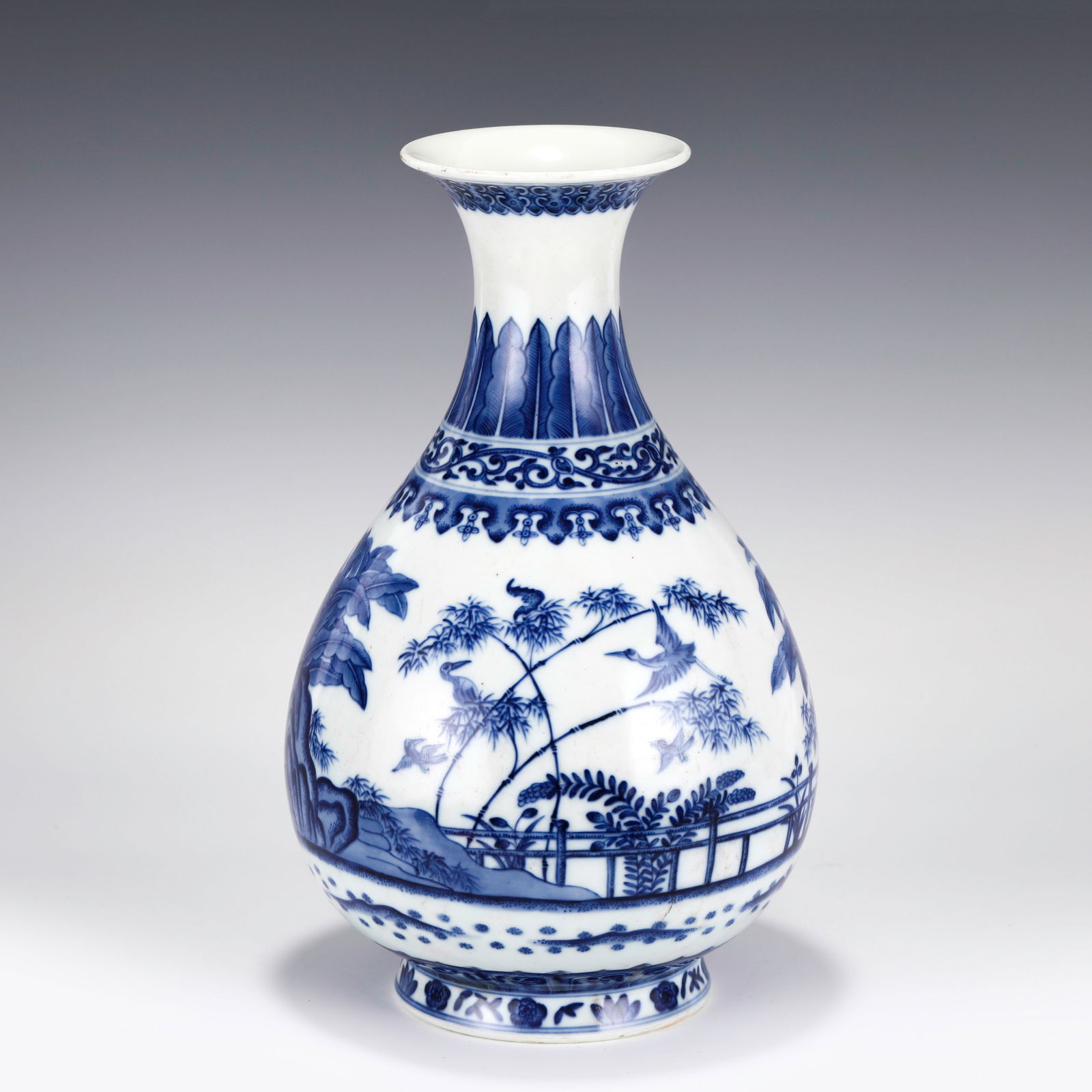 QING QIANLONG SPRING VASE BLUE & WHITE: Measurements: Width: 20.5cm, Height: 33cm Chinese Qing Dynasty Qianlong Blue and White Porcelain spring Vase. This vase has a Chinese traditional YuHuChun shape vessel, the pear shaped bottle, flaring