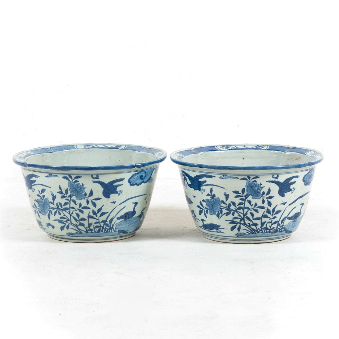 PAIR OF BLUE & WHITE BIRD & FLORAL PLANT POTS (1 of 6)