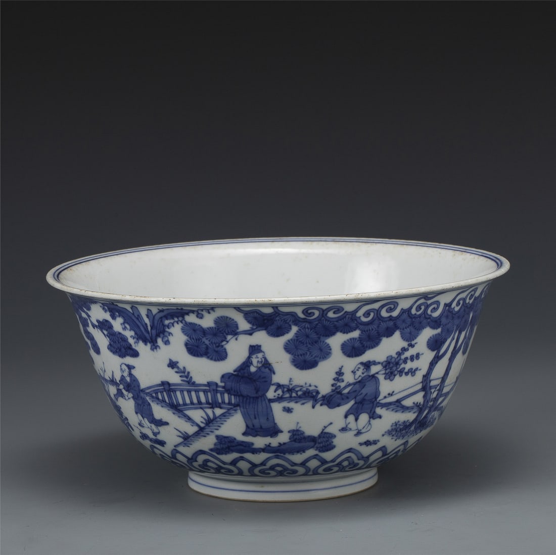 MING JIAJING BLUE & WHITE BOWL: Measurements: Width: 24 cm, Height: 11.5 cm Chinese Ming Jiajing Blue and White Porcelain Bowl. Potted with a shallow body, slight deep, thick and bulbous body, with angled cavetto elevated the