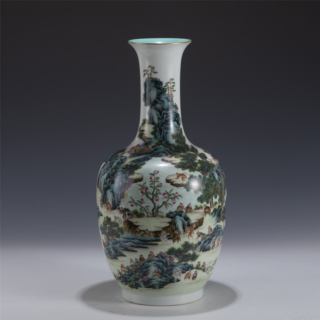 FAMILLE ROSE LARGE VASE (1 of 6)