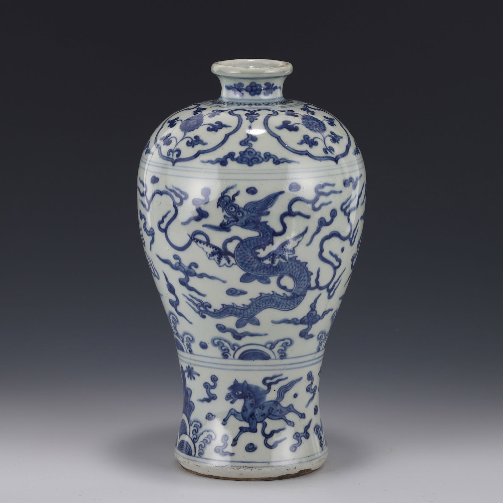 BLUE & WHITE DRAGON MEIPING VASE (1 of 8)
