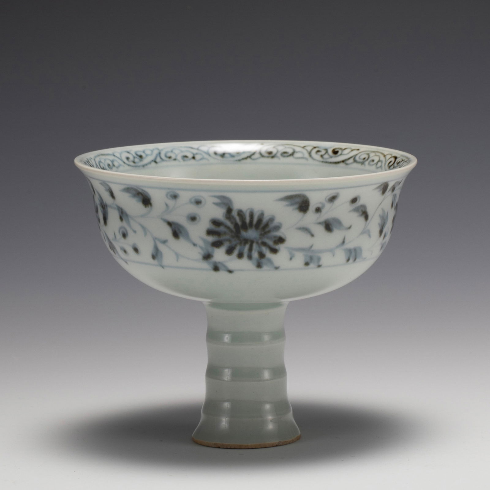 MING BLUE & WHITE HIGH-FOOTED BOWL (1 of 7)