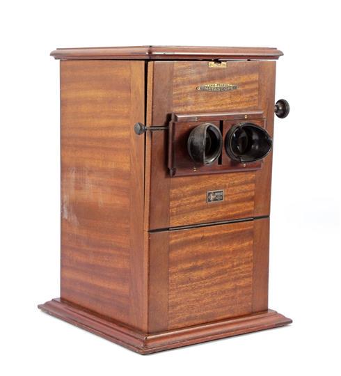 Unis France Metascope: Unis France Metascope in mahogany case 40 cm high, 27 cm wide, 27.5 cm deep