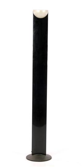 Italian floor lamp: Gianfranco Frattini (1926-2004)Black metal floor lamp, design Gianfranco Frattini for Luci Italy, model Adonis, & nbsp; 190 cm high