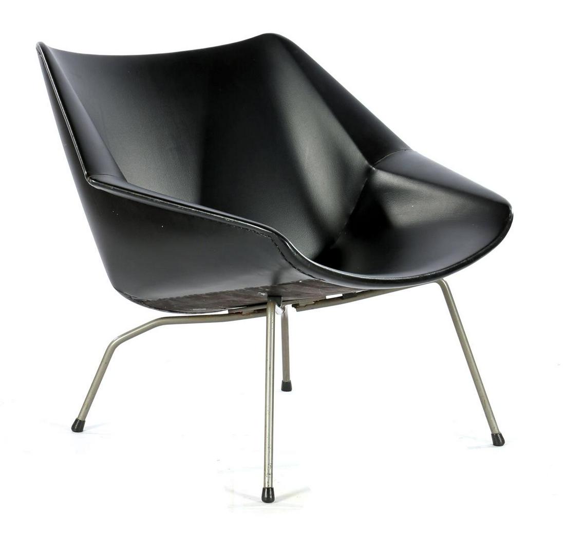 Cees Braakman (1917-1995) for Pastoe, 1950s armchair: Cees Braakman (1917-1995)design Cees Braakman for Pastoe, 1950s armchair with black vinyl, model FM08