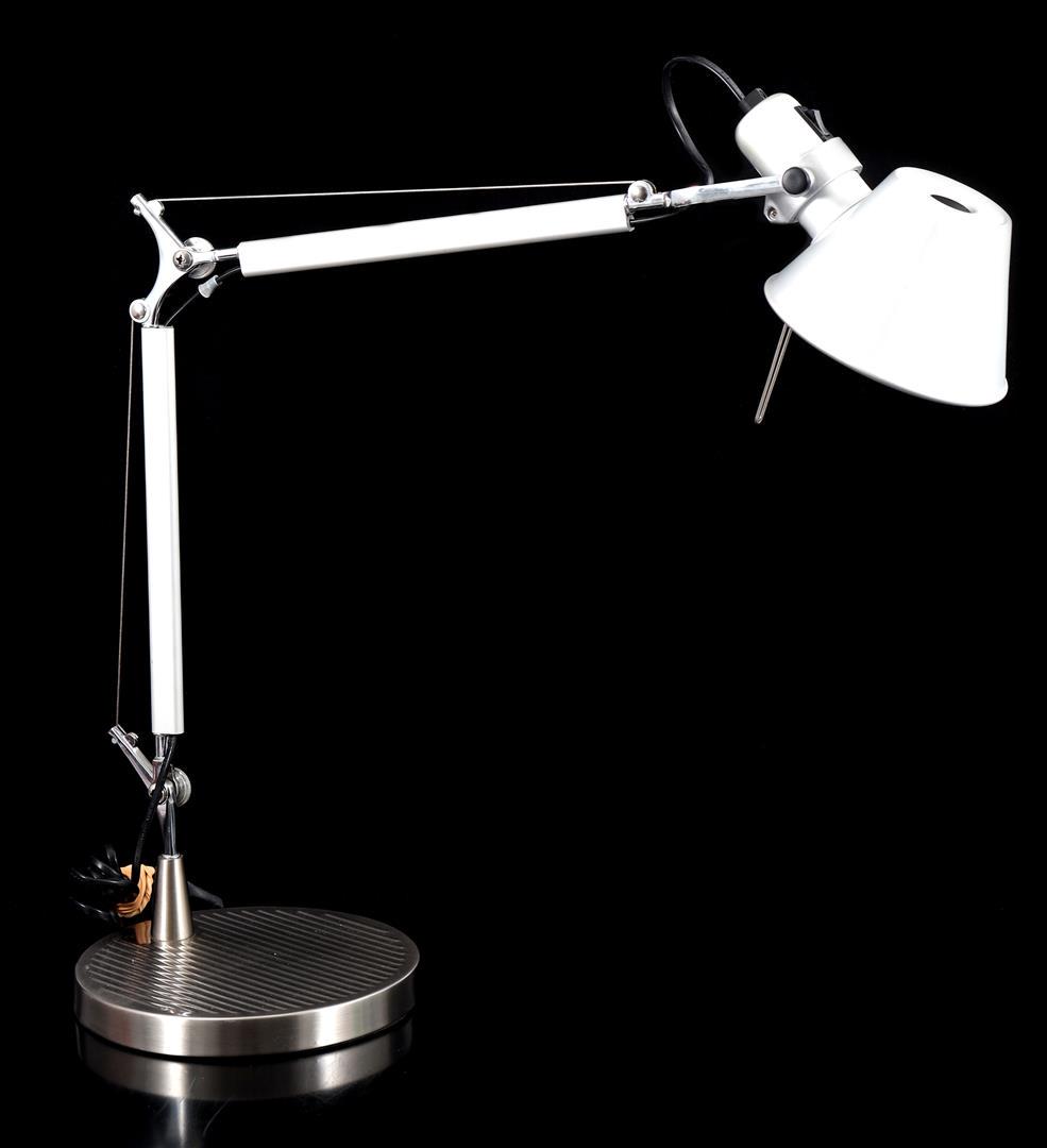 Metal and aluminum adjustable floor lamp, design M. de: Metal and aluminum adjustable floor lamp, design M. de Lucchi and G. Fassina for Artemide, model Tolomeo, Italy 1980s, approx. 49.5 cm high in right angle