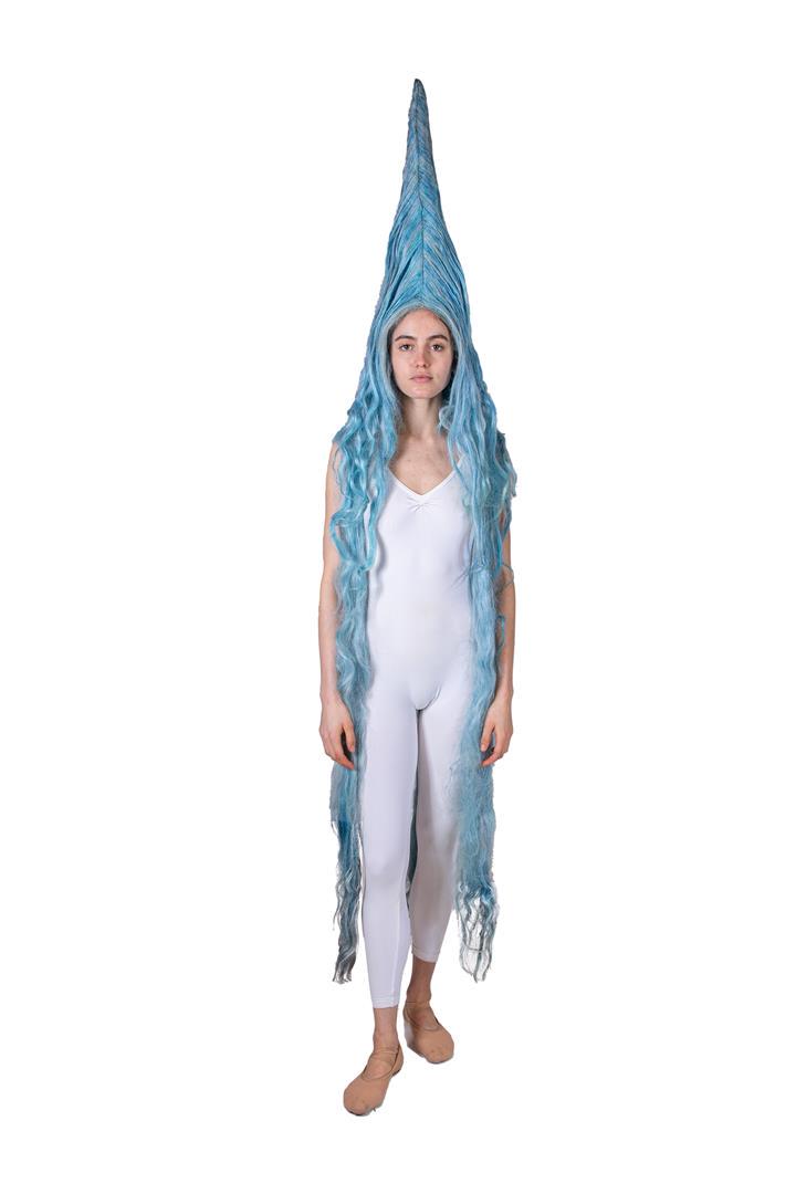 Costume & wig 'Blue fairy: Costume & amp; wig 'Blue fairy'. Costume from the family performance PINOKKIO (2002), choreography Karole Armitage. Costume design: Jean Paul Gaultier, worn by dancer Mendy Kunz, size M