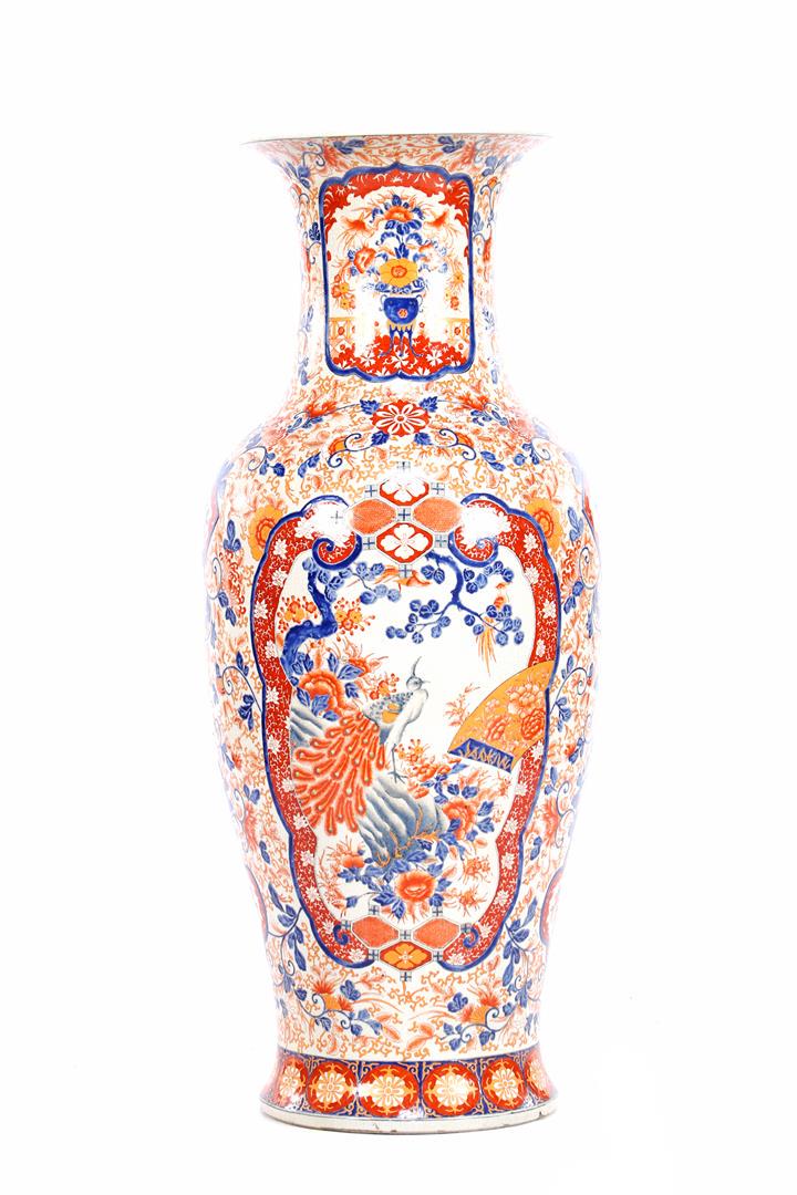 After an antique model Oriental vase with imari decor (1 of 1)
