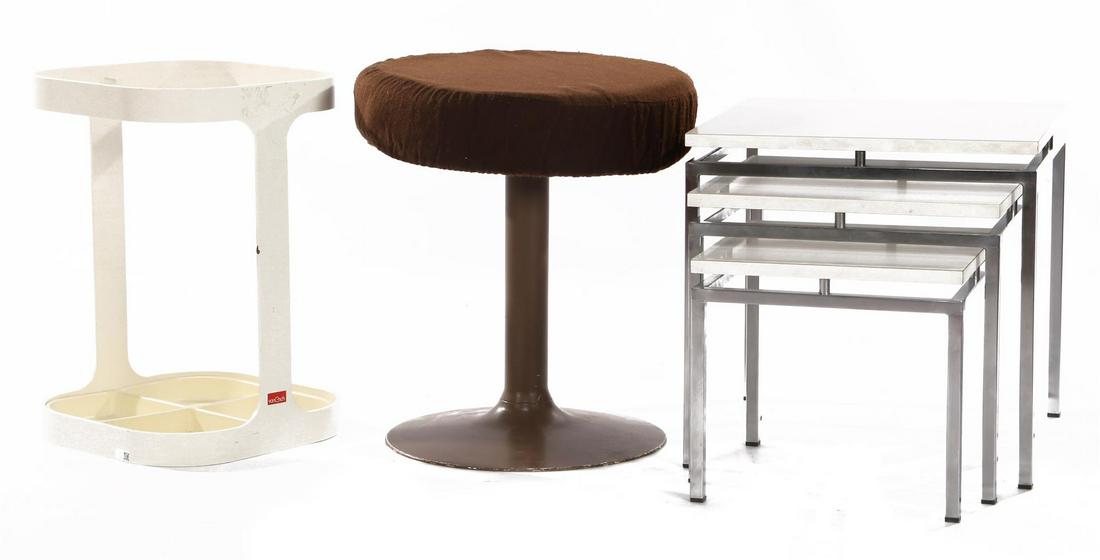 Metal umbrella stand: Metal umbrella stand, James Irvine for van Esch, model Drip, 45 cm high, metal mimiset, highest 40 cm and brown plastic stool, model Tulip, possibly Pastoe, 45 cm high