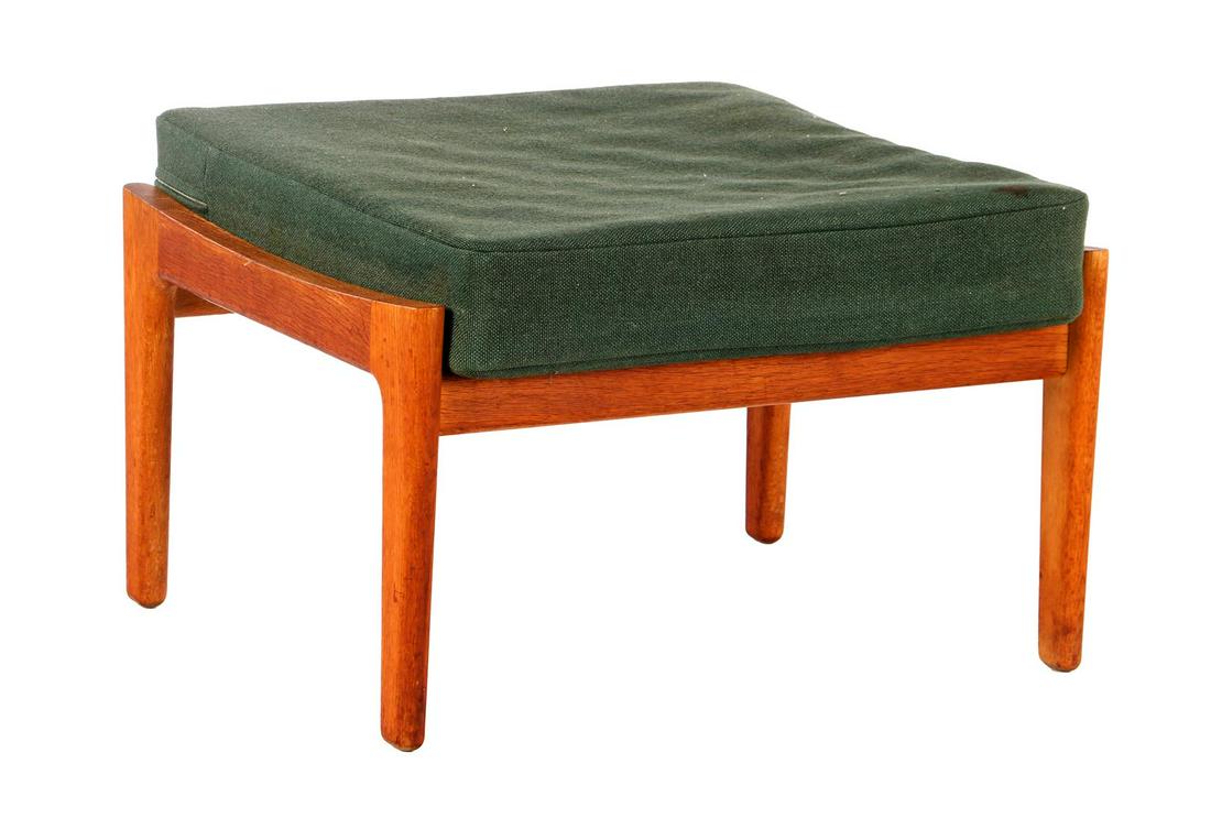 Hans J. Wegner (1914-2007) (1 of 2)