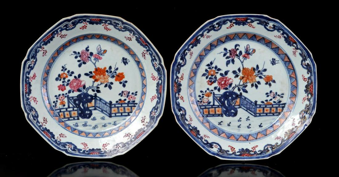 2 Chinese porcelain octagonal dishes (1 of 1)