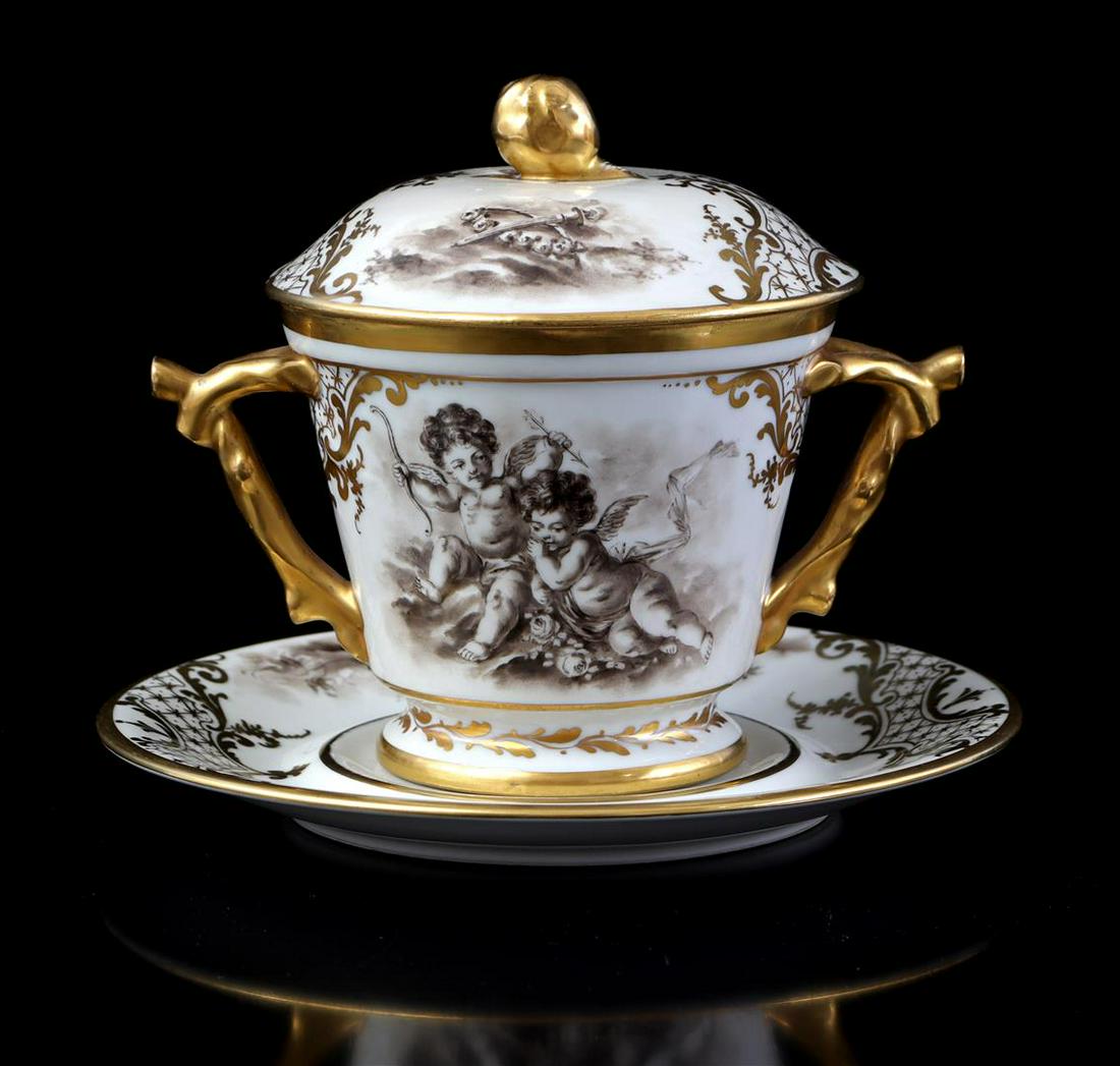 Classic porcelain lidded dish (1 of 4)